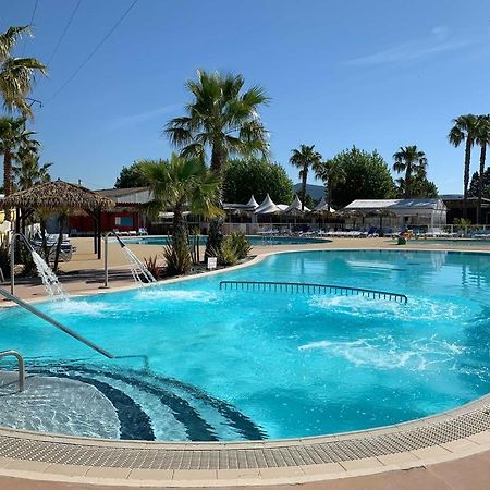 Camping Le Montourey Frejus Hotel Ngoại thất bức ảnh